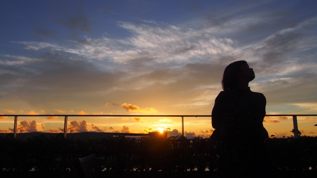 自分の気持ちもかまってあげる夕暮れ